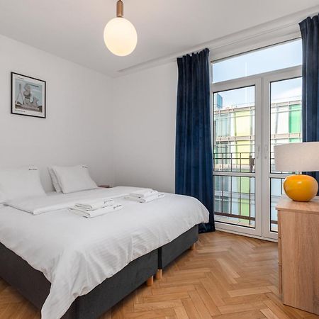 3 Bedroom Apartment Lipowa By Your Freedom Varşova Dış mekan fotoğraf